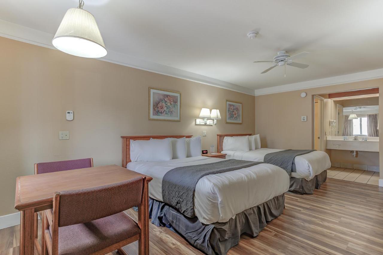 Shasta Pines Motel & Suites Burney Exterior foto