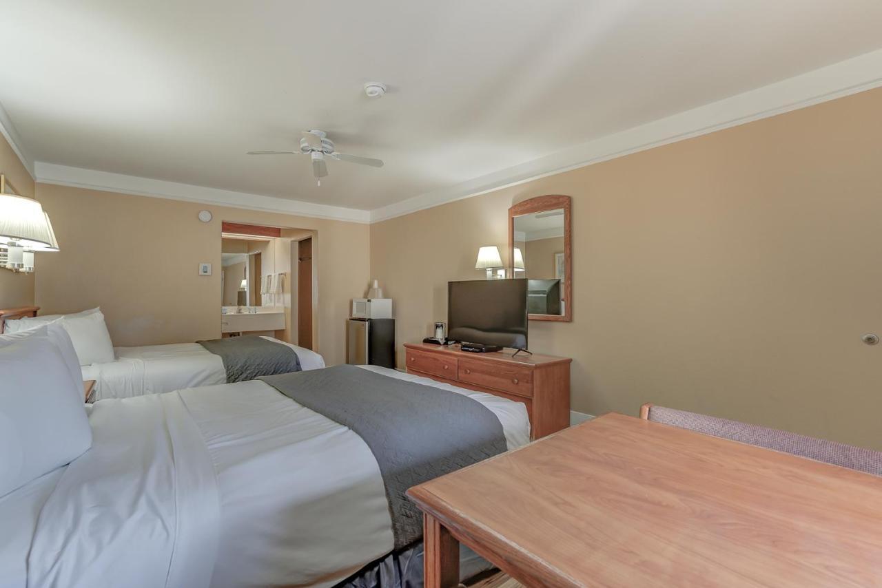 Shasta Pines Motel & Suites Burney Exterior foto